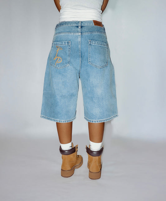 Faith blue wash Denim jorts